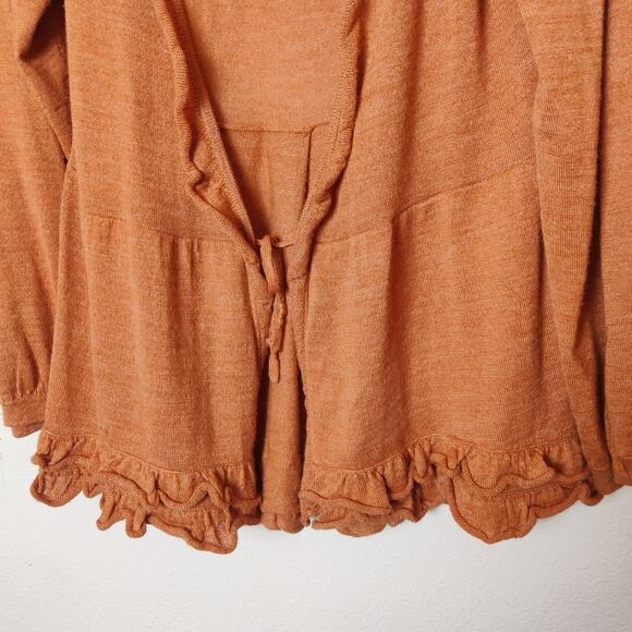 Carriage Made in Peru Small Knit Orange Bamboo Baby Alpaca Ruffle Cardigan - Picture 4 of 13